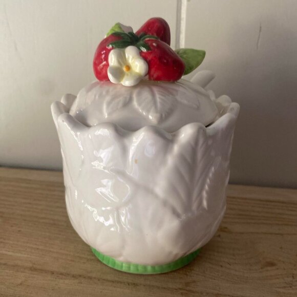 Lefton Japan White & Green Strawberry and Leaf Ceramic Sugar Bowl - Picture 8 of 8